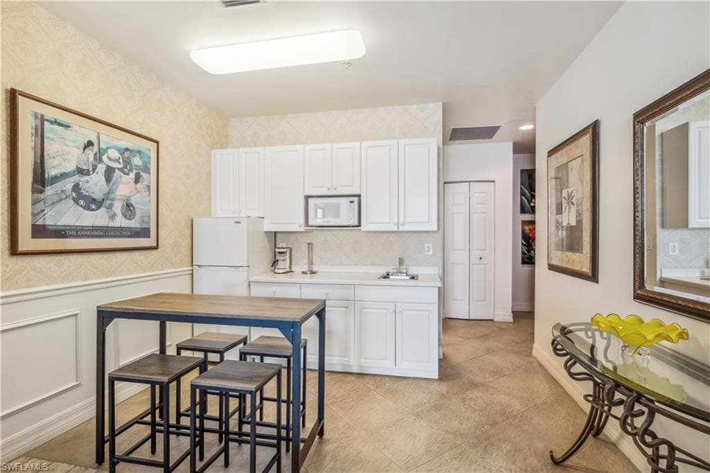 2797 1st ST # 2003, FORT MYERS FL 33916-8