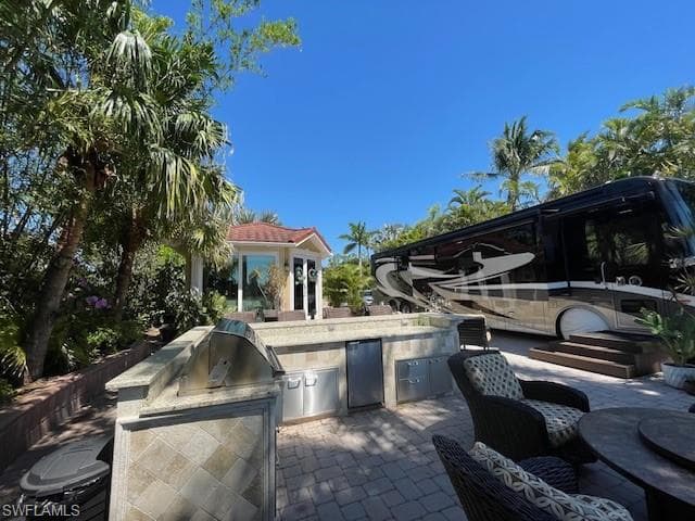 4873 Southern Breeze DR, NAPLES FL 34114-8