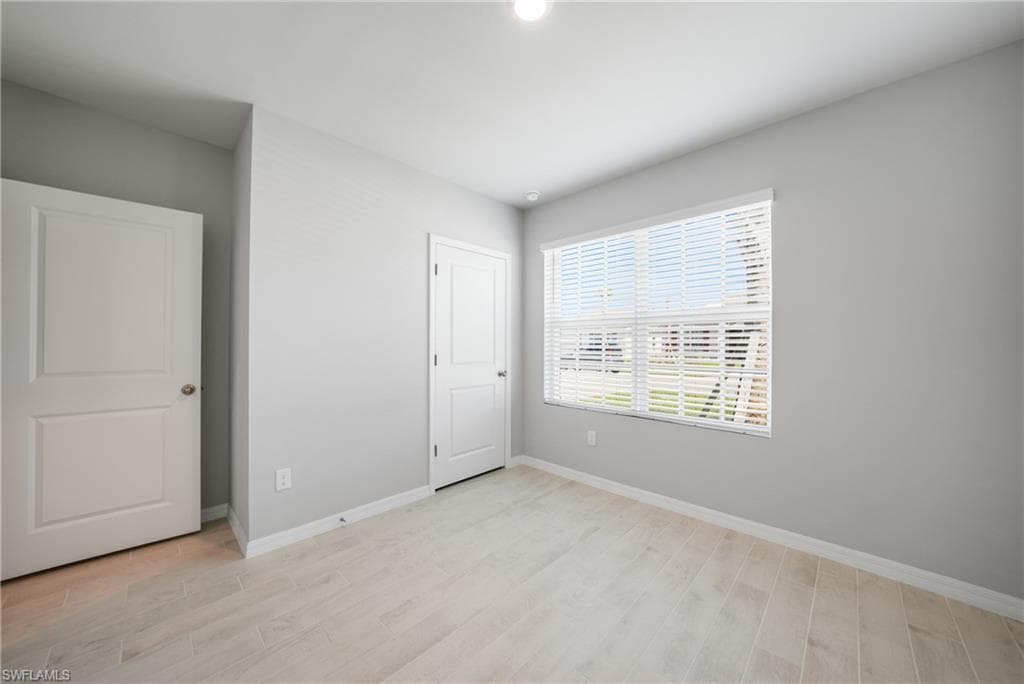 2965 Ernest WAY, FORT MYERS FL 33905-22