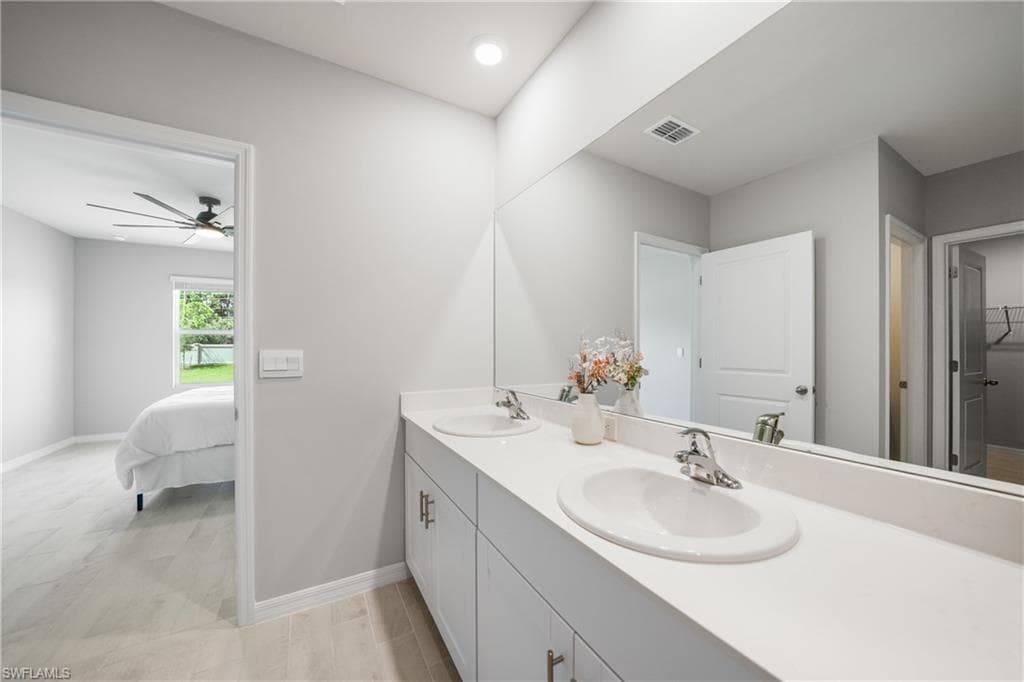 2965 Ernest WAY, FORT MYERS FL 33905-16