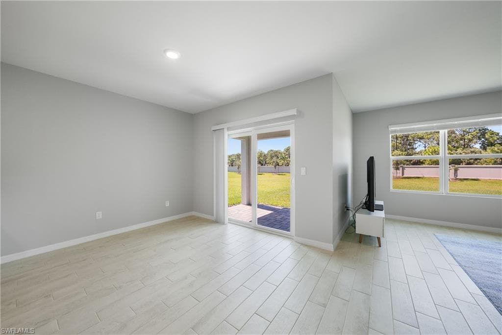 2965 Ernest WAY, FORT MYERS FL 33905-8