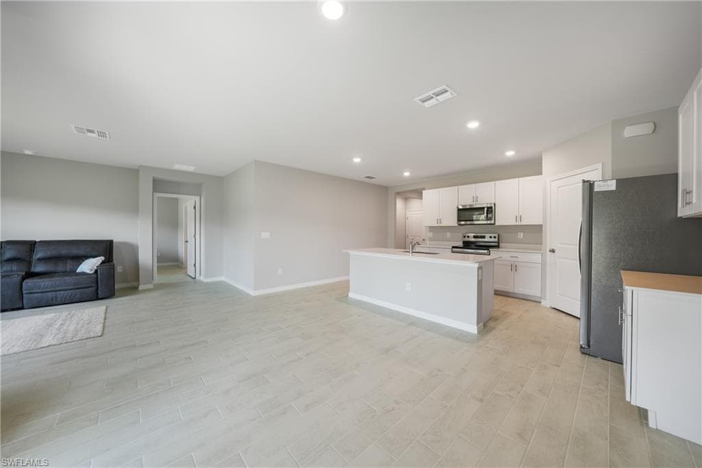 2965 Ernest WAY, FORT MYERS FL 33905-9