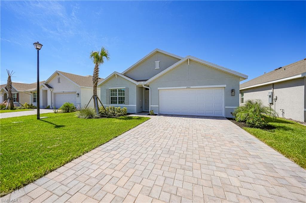 2965 Ernest WAY, FORT MYERS FL 33905-34