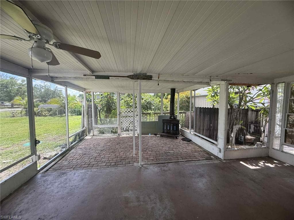 8281 Sevigny DR, NORTH FORT MYERS FL 33917-12