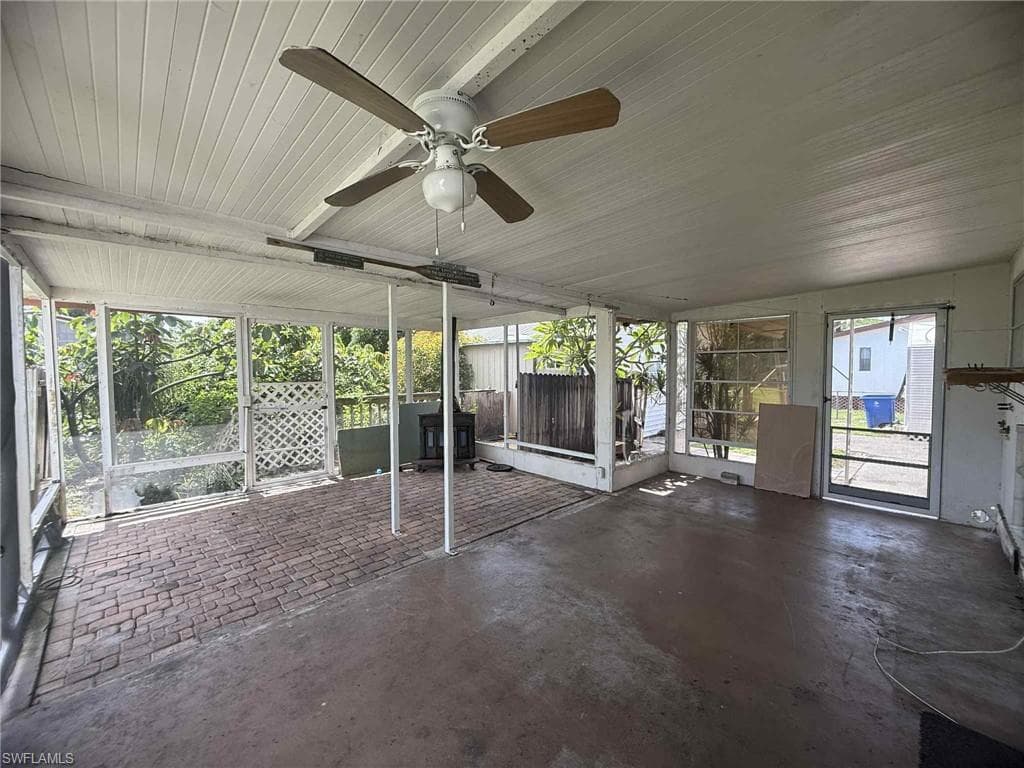 8281 Sevigny DR, NORTH FORT MYERS FL 33917-11
