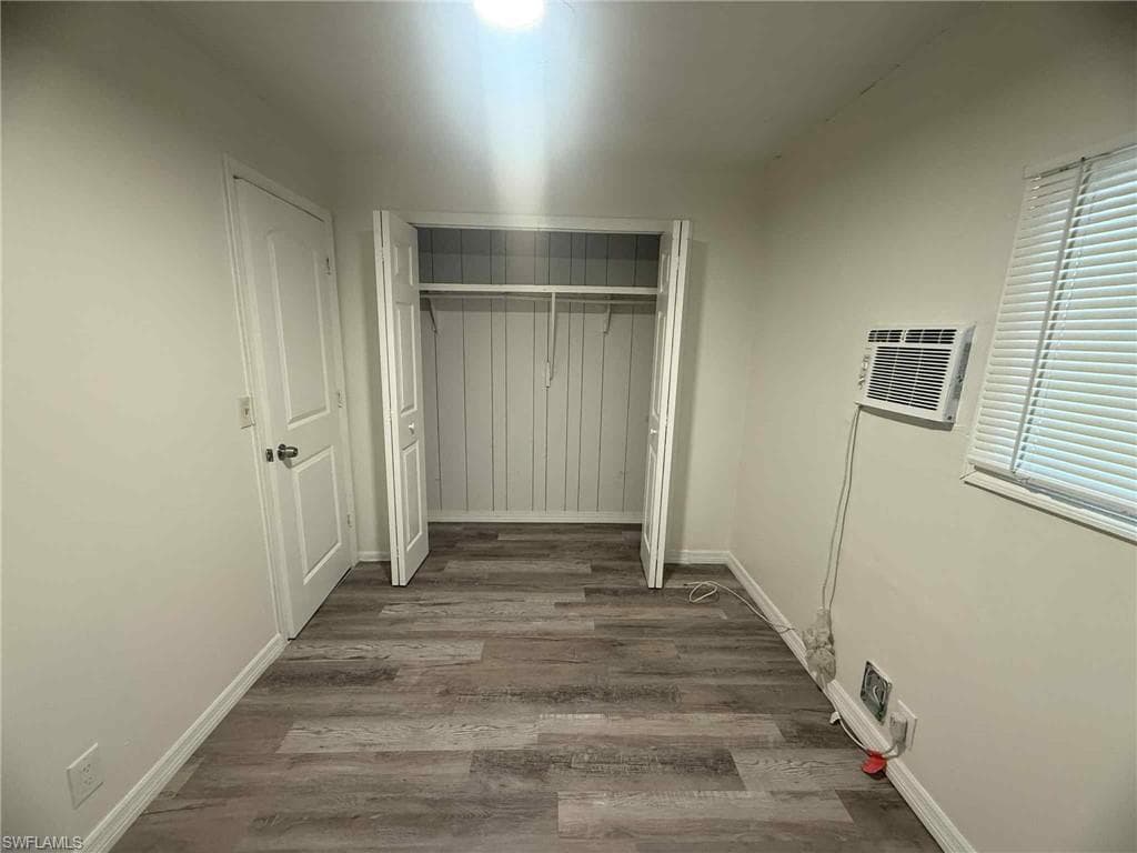 8281 Sevigny DR, NORTH FORT MYERS FL 33917-10