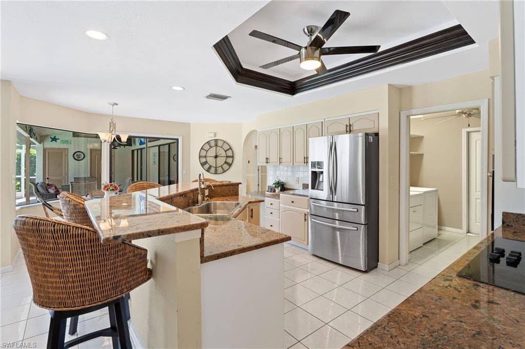 1048 Harbour Drake DR, PUNTA GORDA FL 33983-14