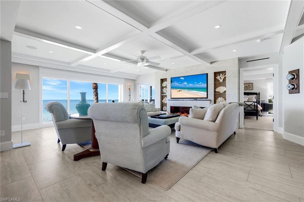 1285 Gulf Shore BLVD N # 3B, NAPLES FL 34102-17