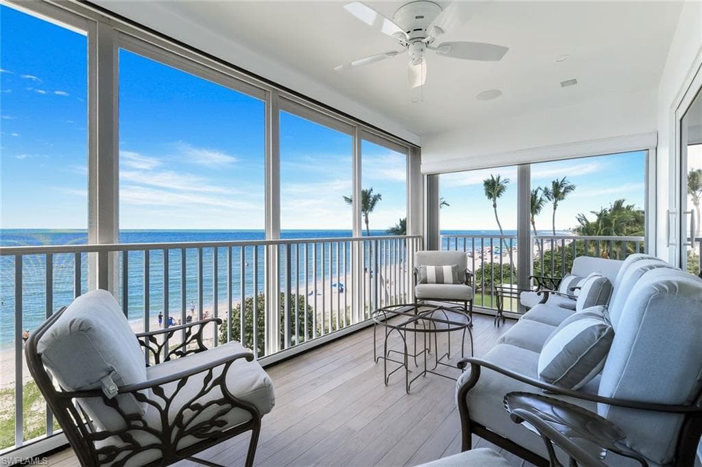 1285 Gulf Shore BLVD N # 3B, NAPLES FL 34102-3