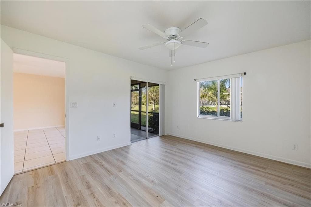 5697 Rattlesnake Hammock RD # 105, NAPLES FL 34113-40