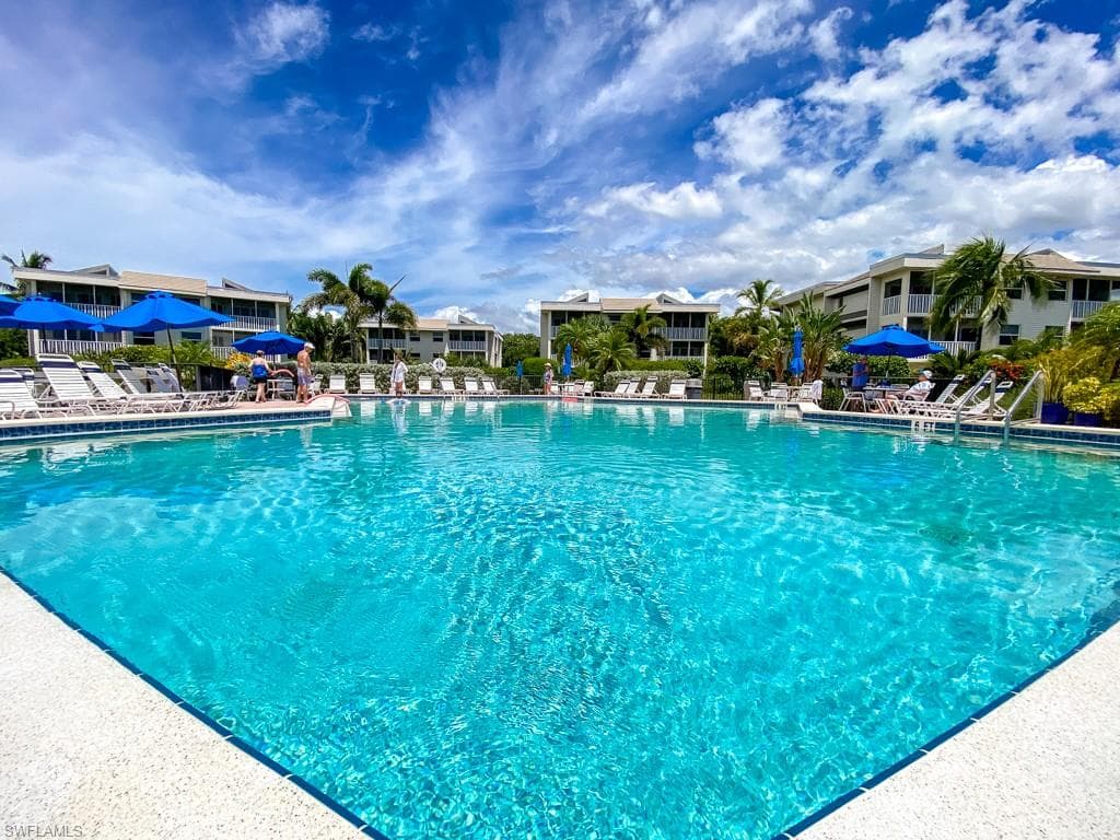 255 Periwinkle WAY # C, SANIBEL FL 33957-26