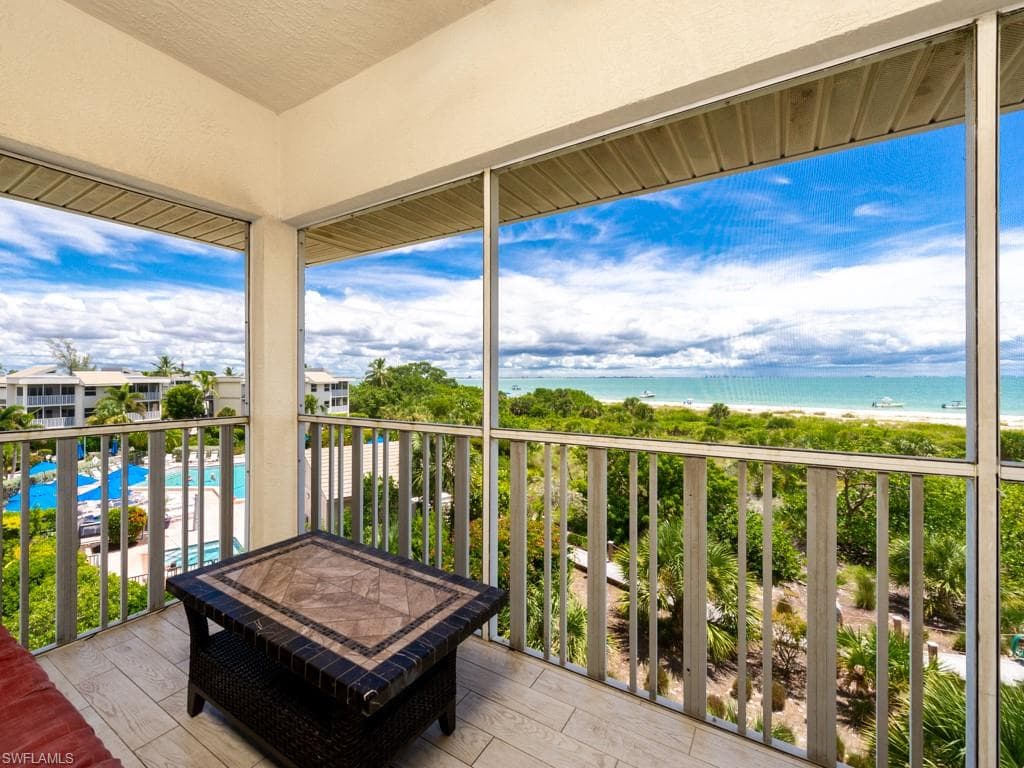255 Periwinkle WAY # C, SANIBEL FL 33957-21