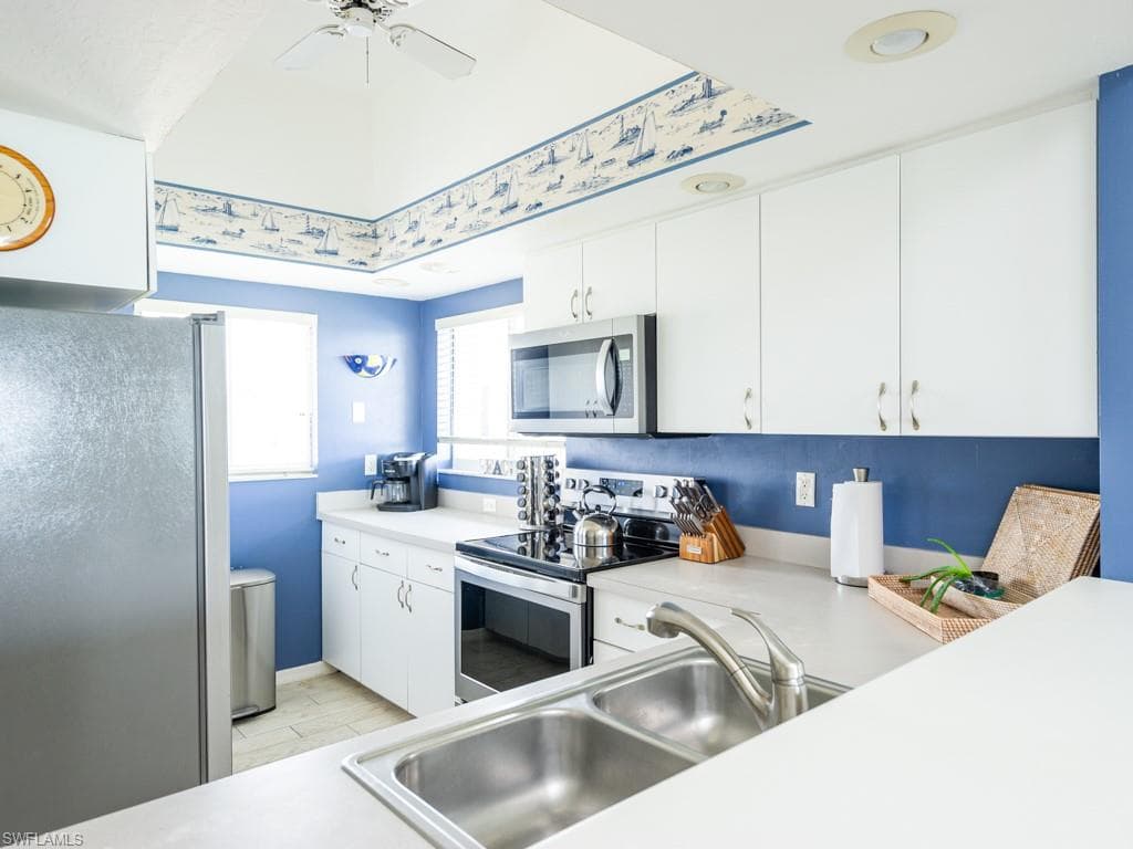 255 Periwinkle WAY # C, SANIBEL FL 33957-9