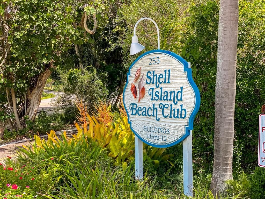 255 Periwinkle WAY # C, SANIBEL FL 33957-38