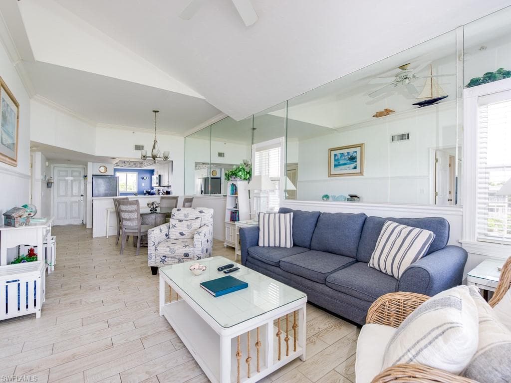 255 Periwinkle WAY # C, SANIBEL FL 33957-3