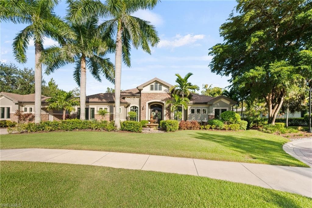 3987 Brynwood DR, NAPLES FL 34119-1