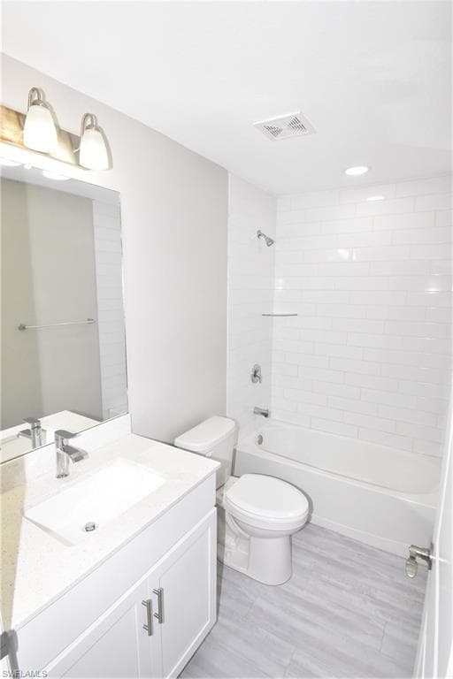 212 Antis DR, ROTONDA WEST FL 33947-22