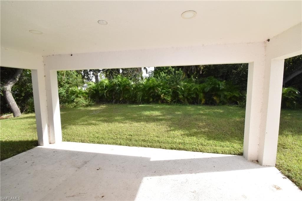 212 Antis DR, ROTONDA WEST FL 33947-9