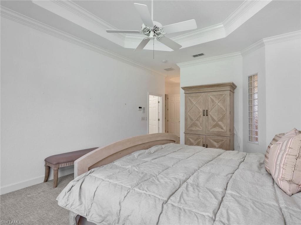 2375 Mont Claire DR # D202, NAPLES FL 34109-18