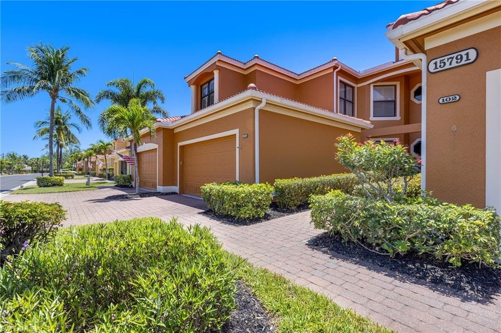 15791 Prentiss Pointe CIR # 101, FORT MYERS FL 33908-40