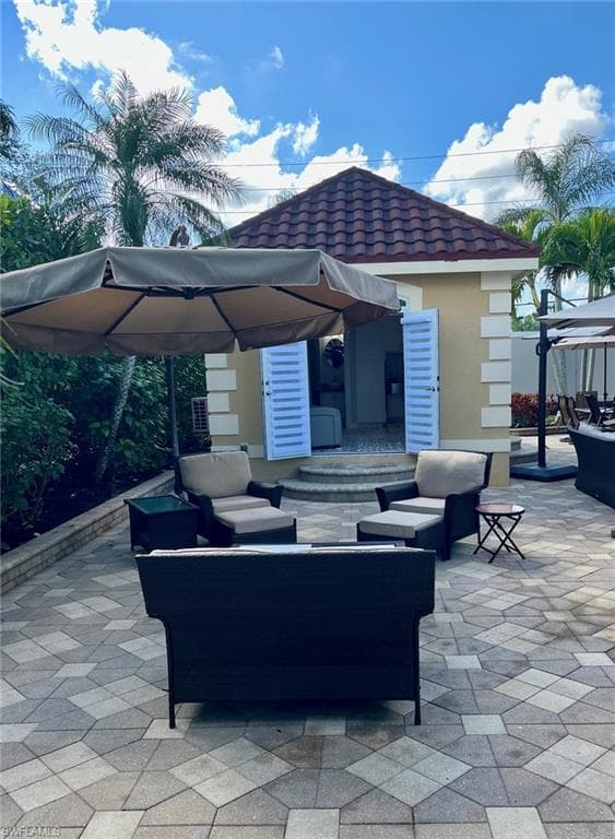 4592 Southern Breeze DR, NAPLES FL 34114-4