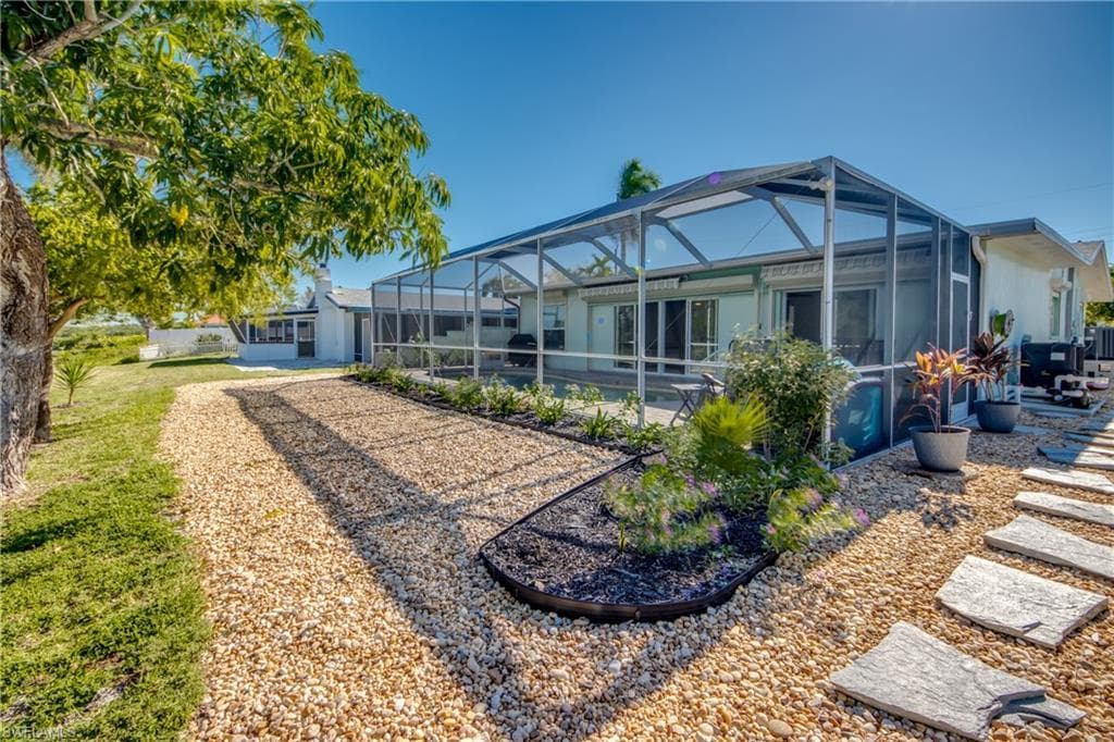 445 Donora BLVD, FORT MYERS BEACH FL 33931-41