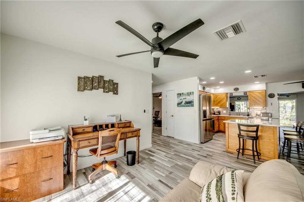 445 Donora BLVD, FORT MYERS BEACH FL 33931-6