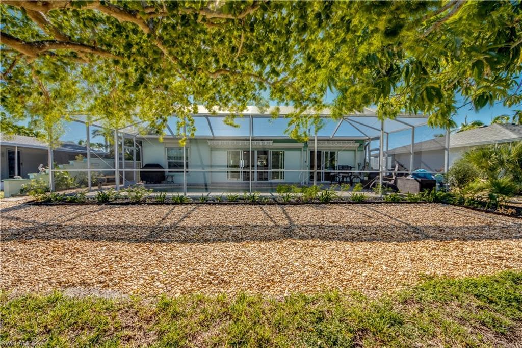 445 Donora BLVD, FORT MYERS BEACH FL 33931-40