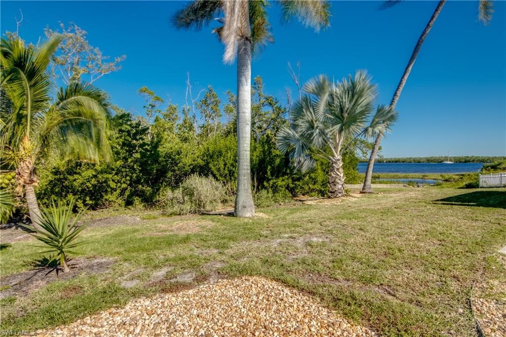 445 Donora BLVD, FORT MYERS BEACH FL 33931-36