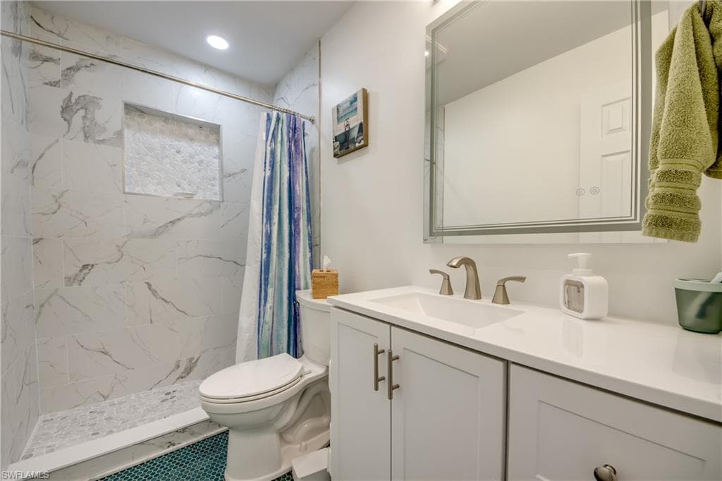 445 Donora BLVD, FORT MYERS BEACH FL 33931-28