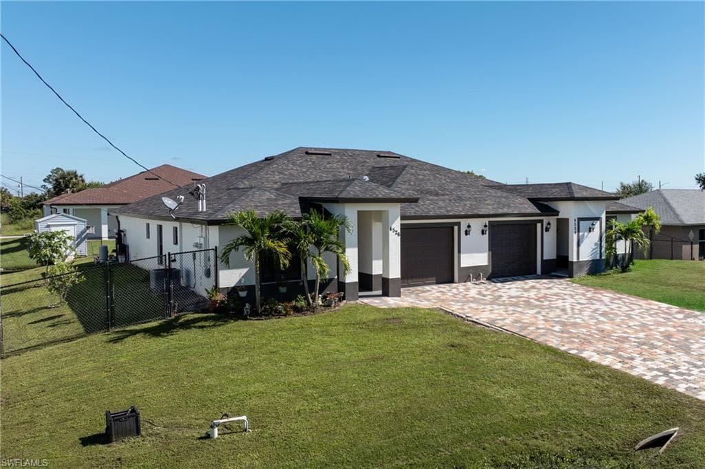 4524/4526 20th ST SW, LEHIGH ACRES FL 33973-1