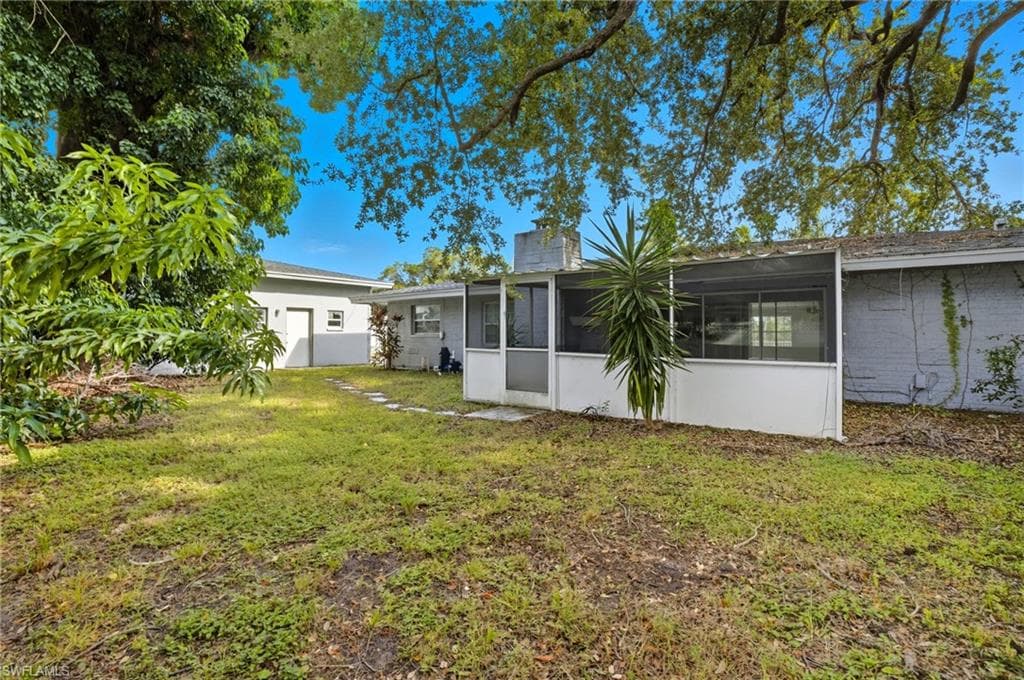 4747 McGregor BLVD, FORT MYERS FL 33901-46