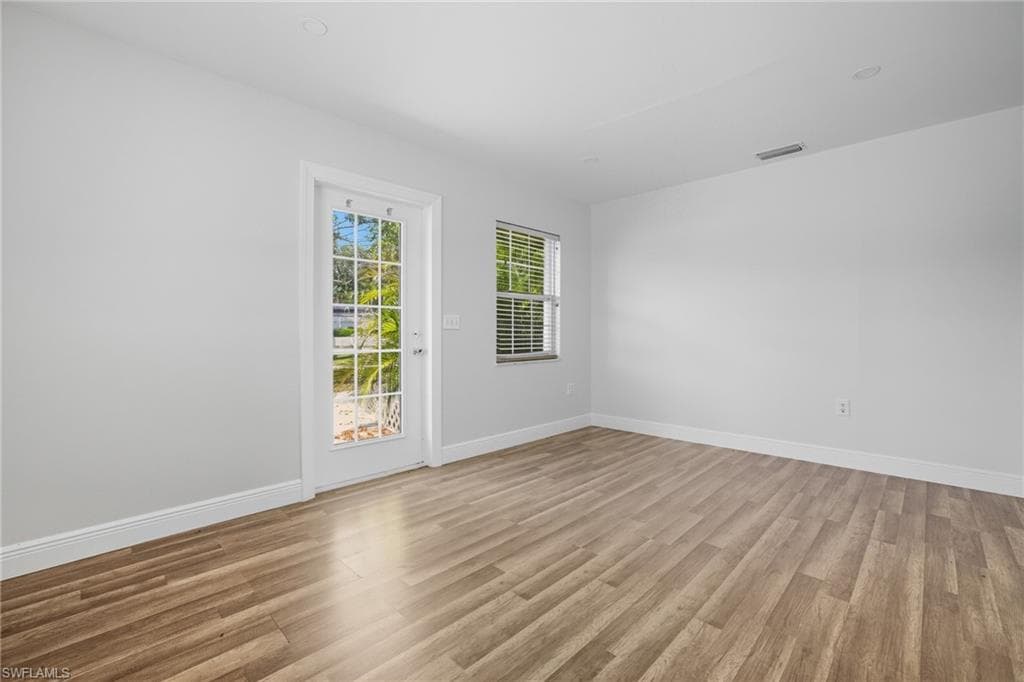 4747 McGregor BLVD, FORT MYERS FL 33901-2
