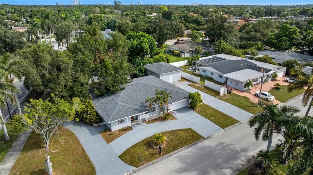 4747 McGregor BLVD, FORT MYERS FL 33901-39