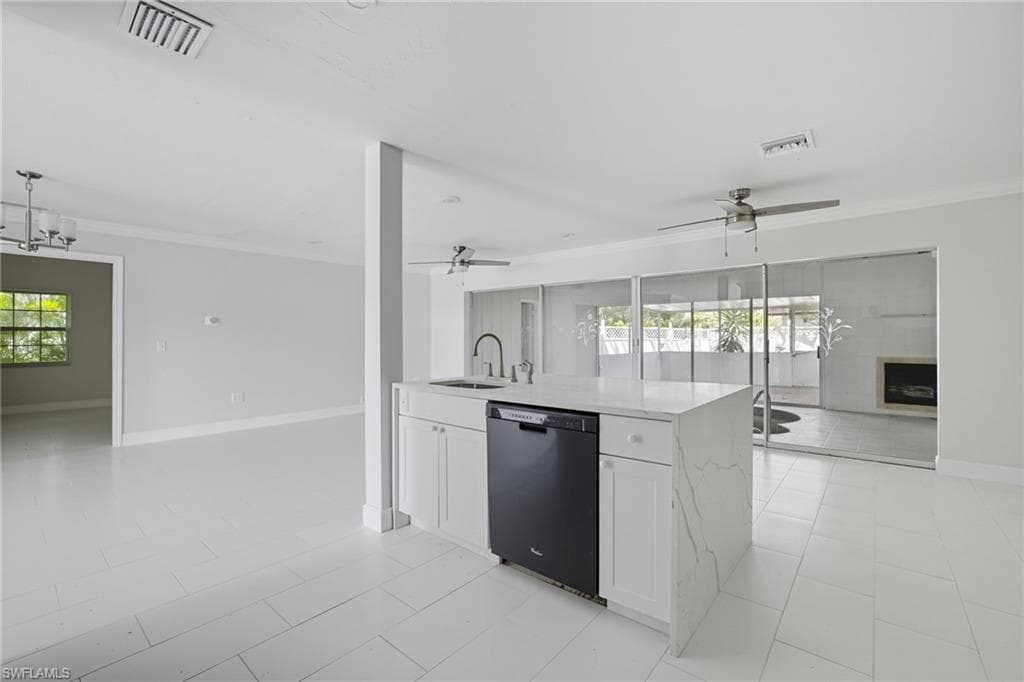 4747 McGregor BLVD, FORT MYERS FL 33901-30
