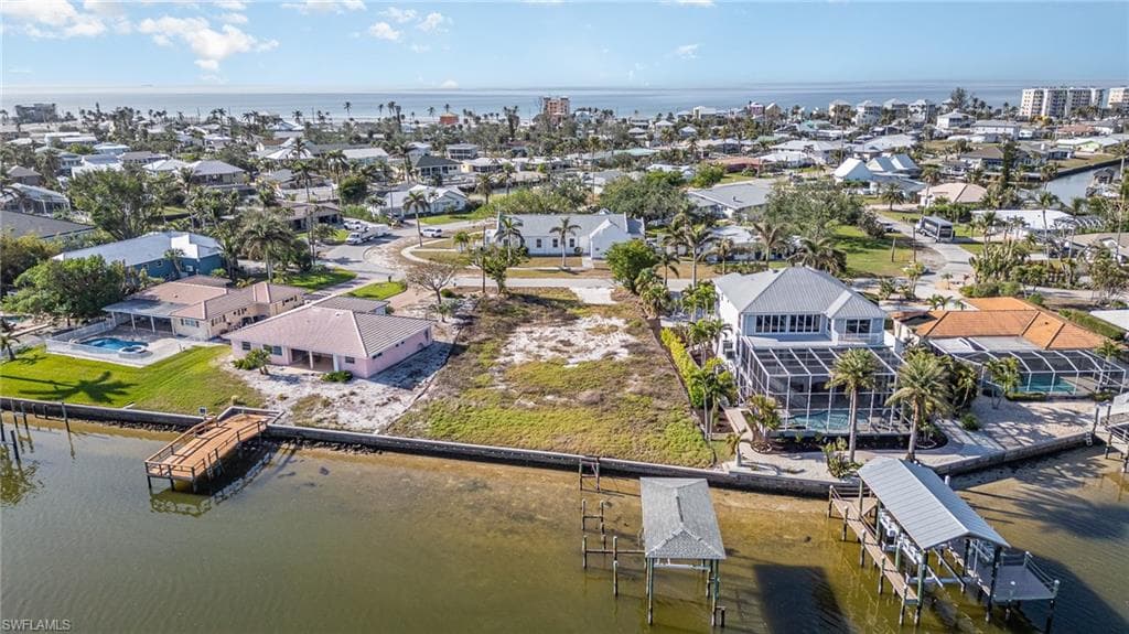 5636 Williams DR, FORT MYERS BEACH FL 33931-13