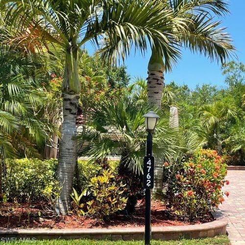4762 Southern Breeze DR, NAPLES FL 34114-3