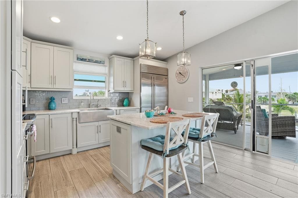 130 Bahia VIA, FORT MYERS BEACH FL 33931-9