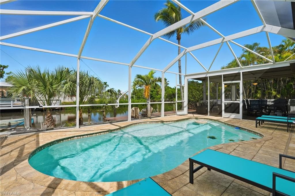 421 Connecticut ST, FORT MYERS BEACH FL 33931-25