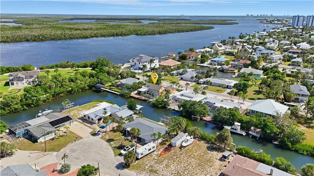 421 Connecticut ST, FORT MYERS BEACH FL 33931-20