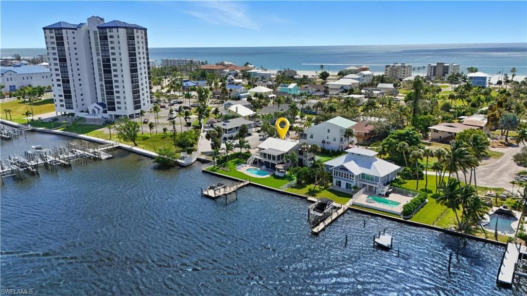 205 Bayview AVE, FORT MYERS BEACH FL 33931-45