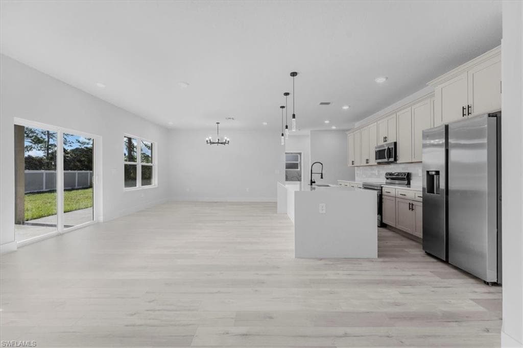 4873 Myrtle Beach DR, SEBRING FL 33872-5