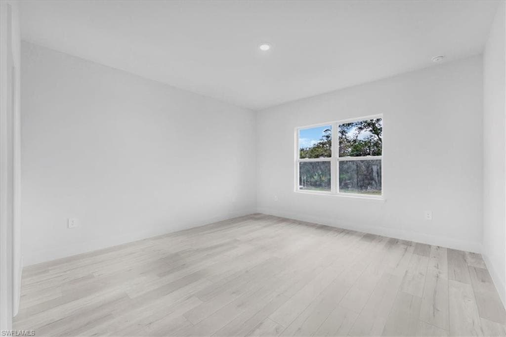 4873 Myrtle Beach DR, SEBRING FL 33872-10