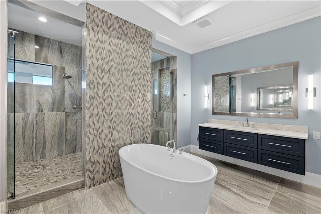 211 San Mateo DR, BONITA SPRINGS FL 34134-20