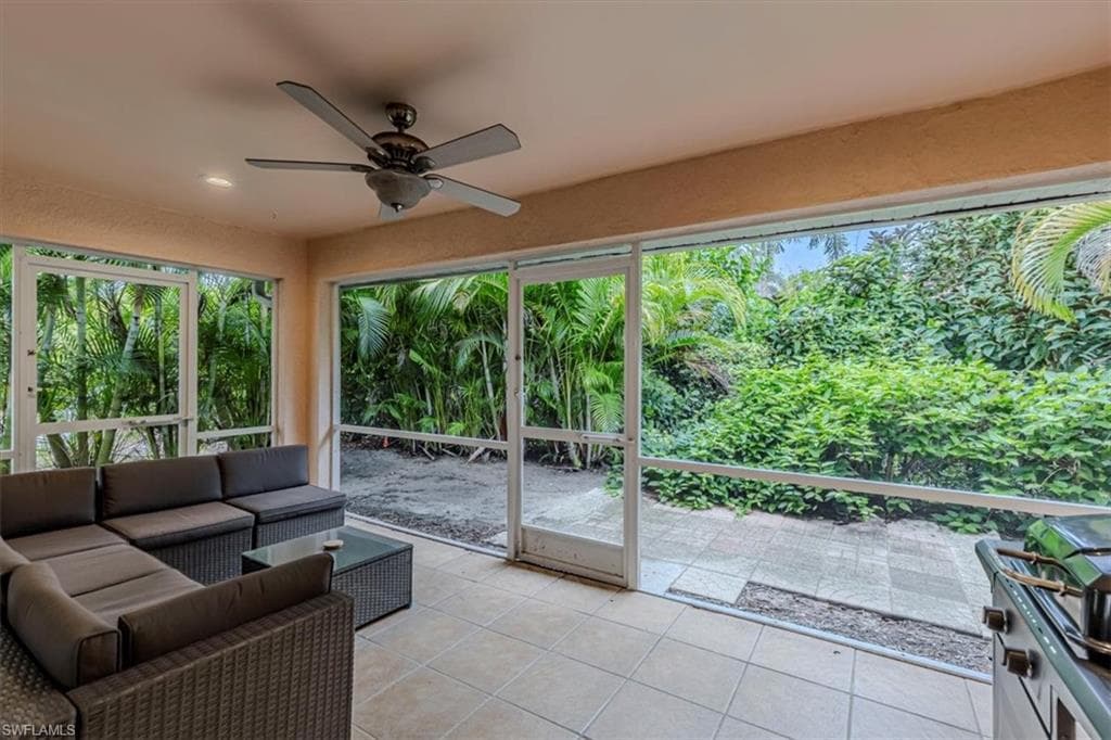 3609 CORINTHIAN WAY, NAPLES FL 34105-22