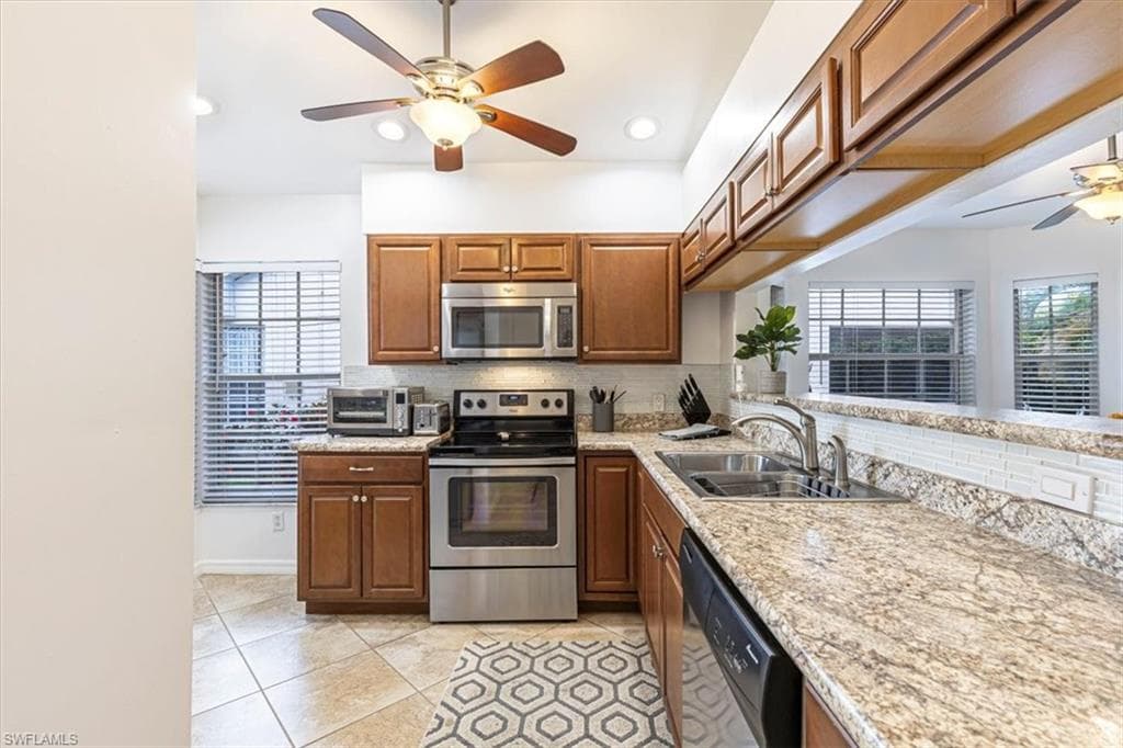 3609 CORINTHIAN WAY, NAPLES FL 34105-4