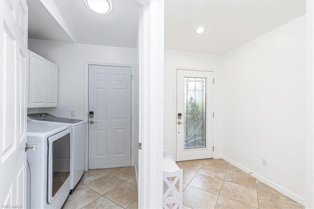 3609 CORINTHIAN WAY, NAPLES FL 34105-19