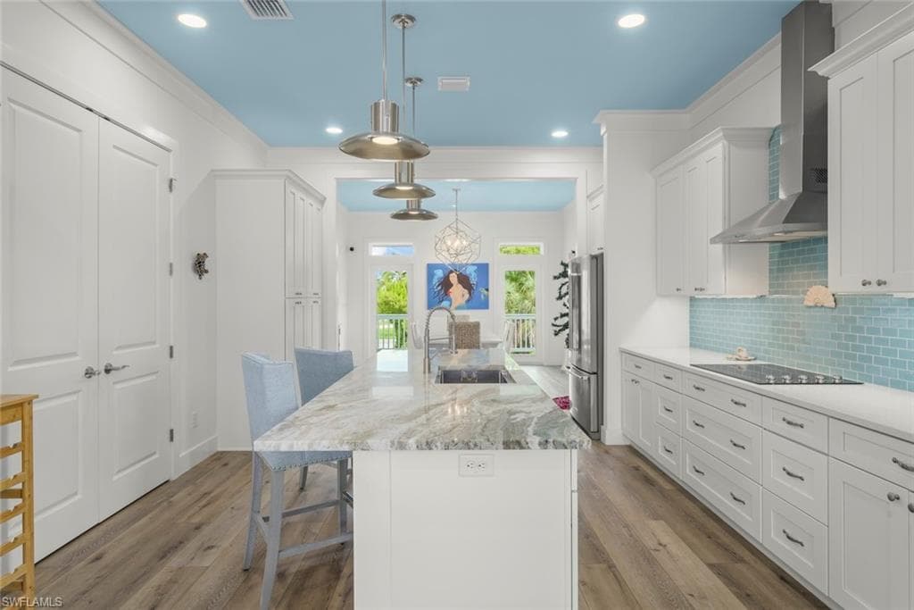 737 Vinca WAY, SANIBEL FL 33957-10