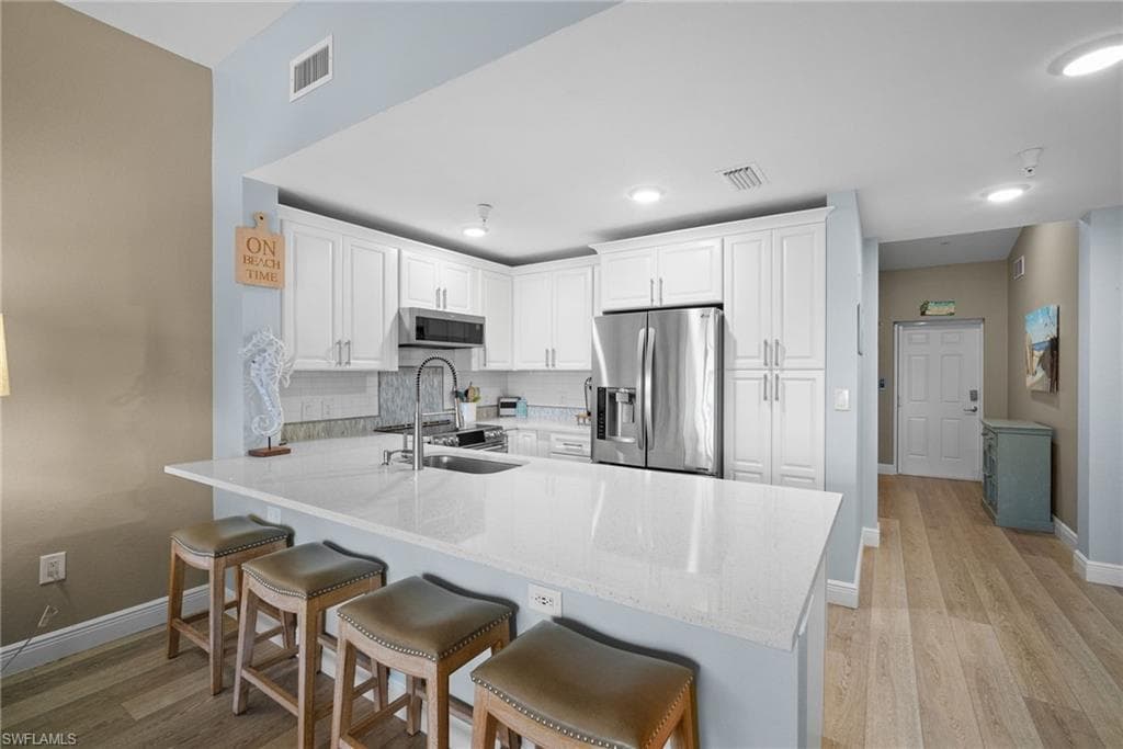 4455 Botanical Place CIR # 405, NAPLES FL 34112-4