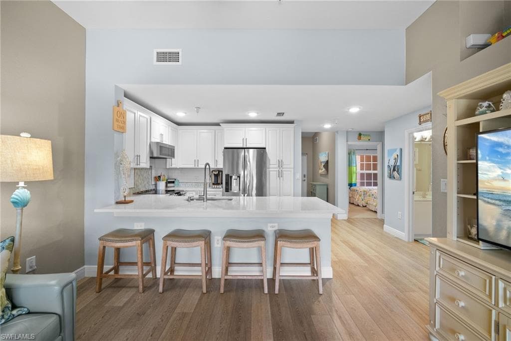 4455 Botanical Place CIR # 405, NAPLES FL 34112-17